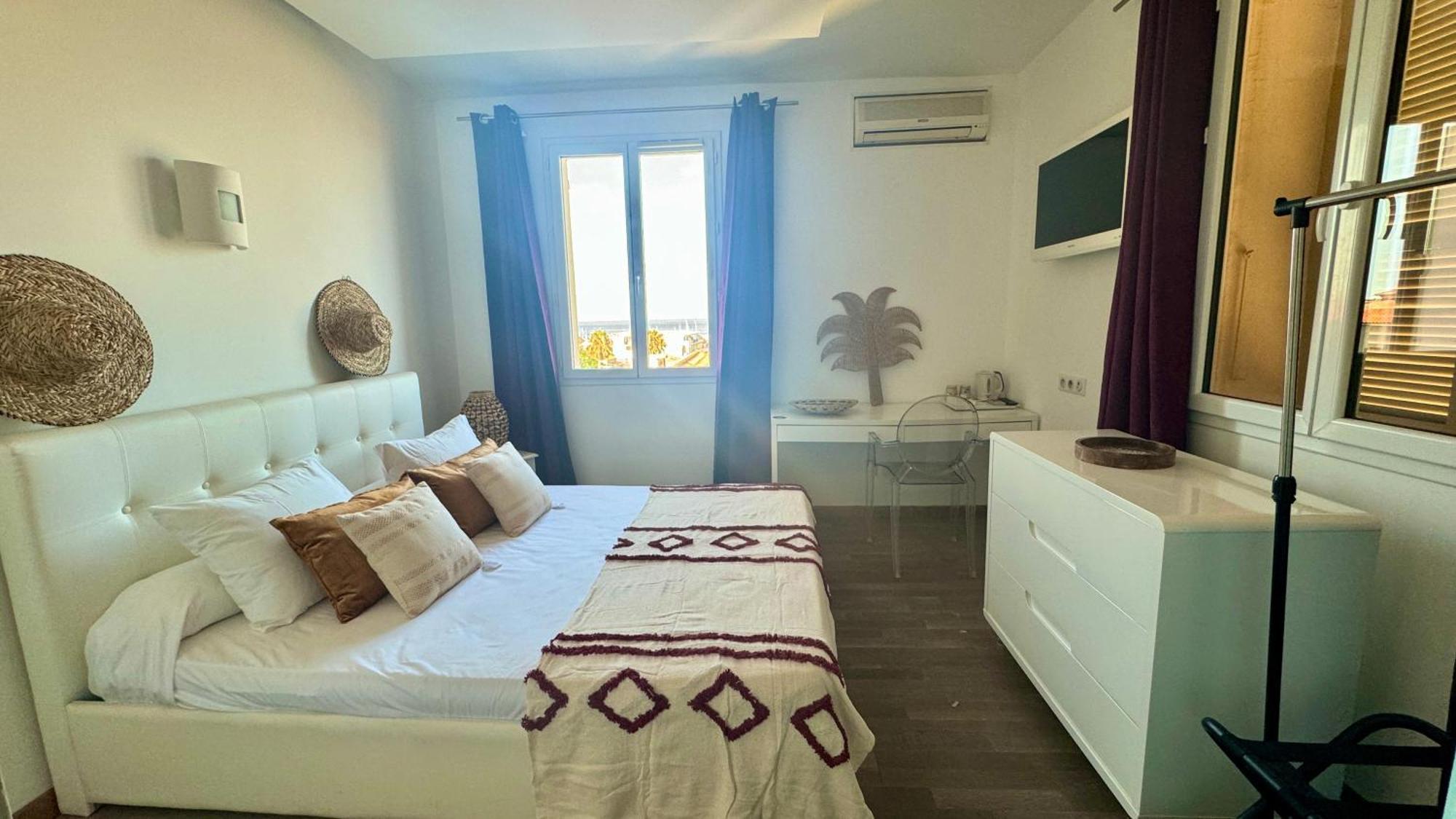 Hotel Les 3 Terrasses ساري سولينزارا المظهر الخارجي الصورة