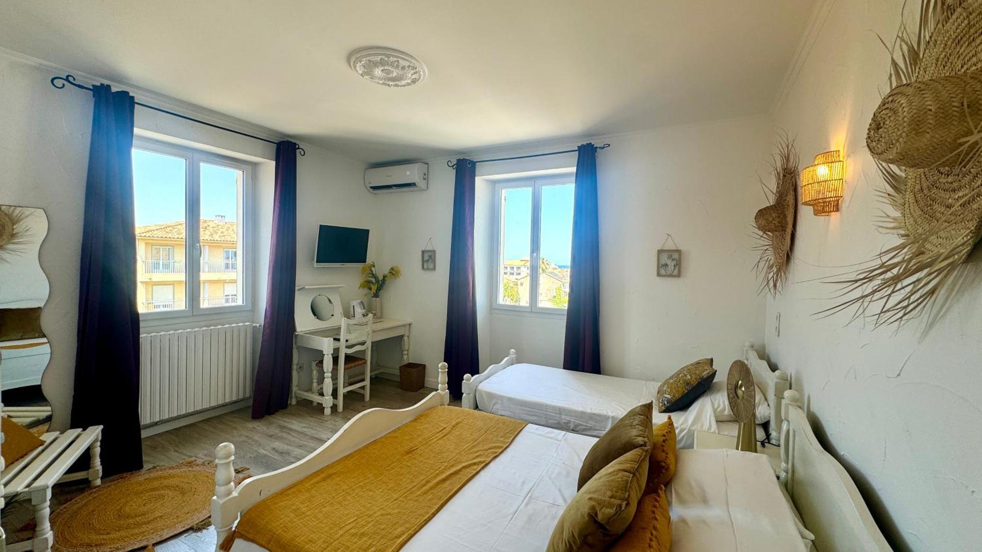 Hotel Les 3 Terrasses ساري سولينزارا المظهر الخارجي الصورة