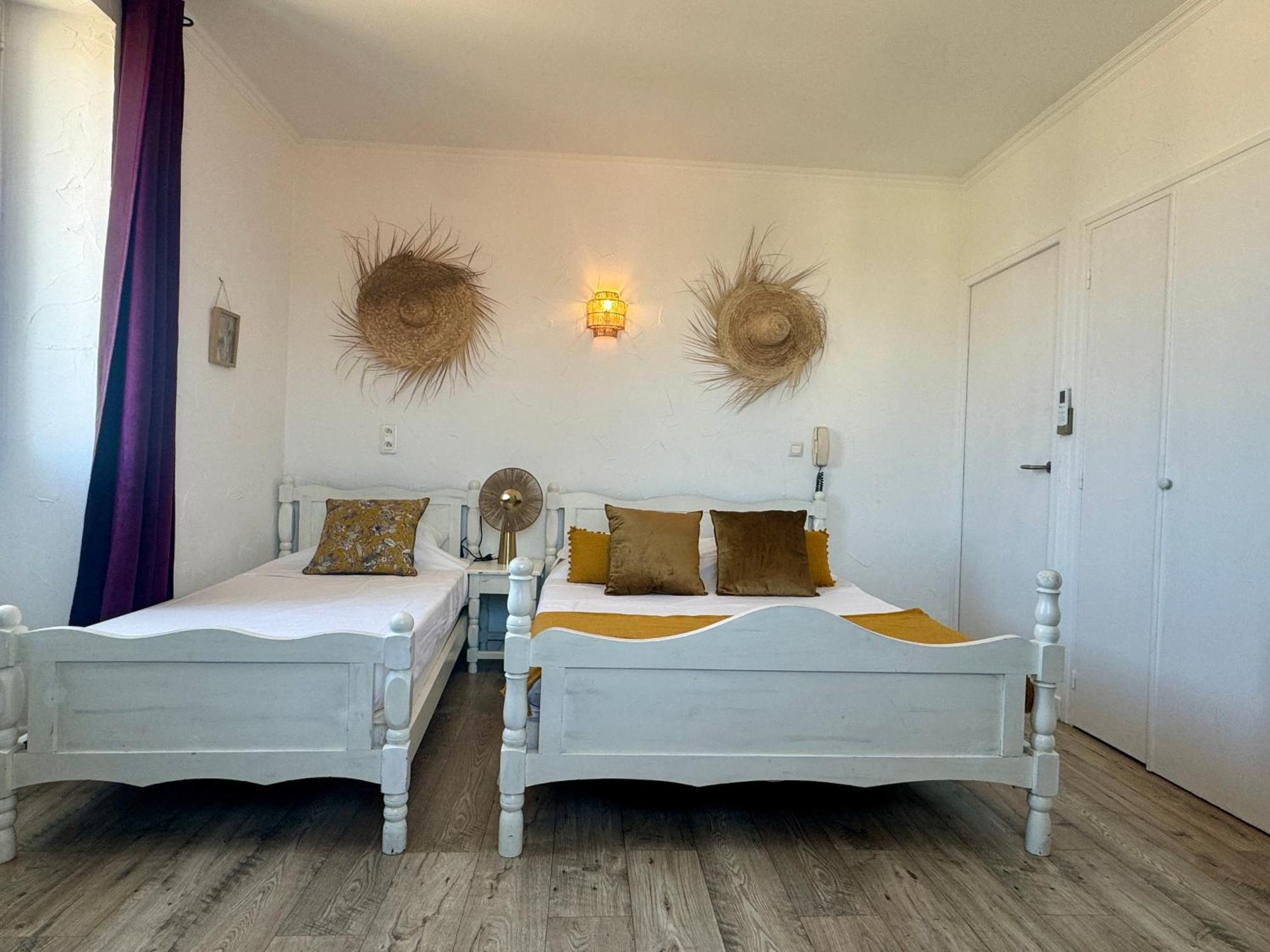 Hotel Les 3 Terrasses ساري سولينزارا المظهر الخارجي الصورة